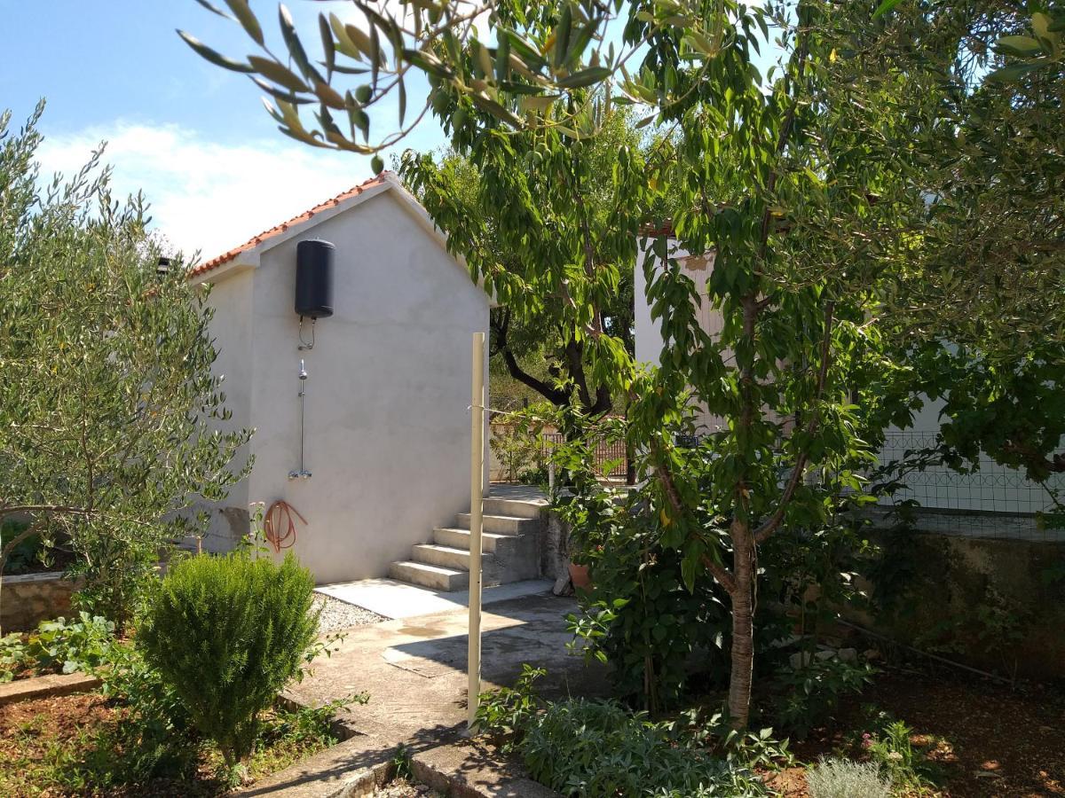 Holiday Home J-Adria Jadrija Exterior foto